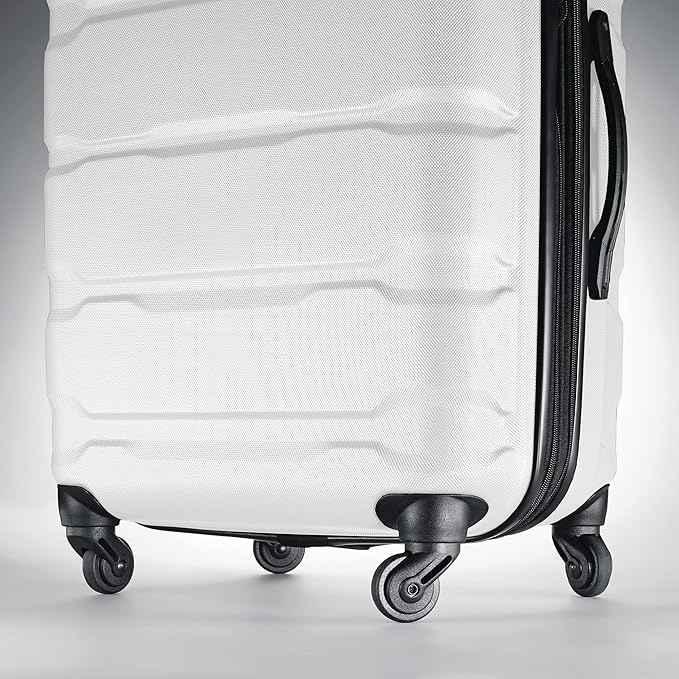 Samsonite Omni PC Hardside Expandable Luggage with Spinner Wheels, White, 2-Piece Set (20/24)