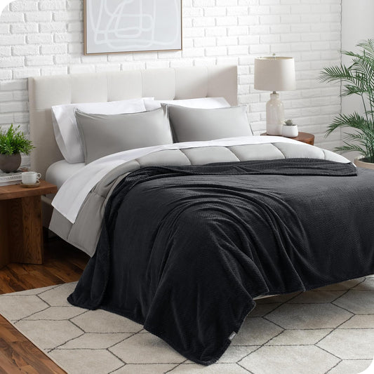 Bare Home Textured Fleece Blanket - Full/Queen - Ultra-Soft Lightweight for Bed, Sofa, and Couch - Luxury Microplush - Cozy Warm Blanket (Full/Queen, Chevron Black)