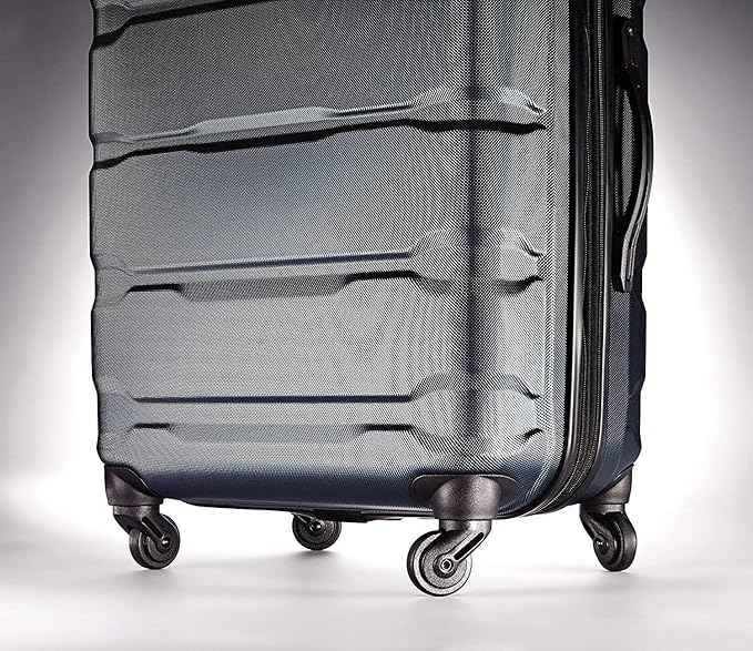 Samsonite Omni PC Hardside Expandable Luggage with Spinner Wheels, Navy, 3-Piece Set (20/24/28)