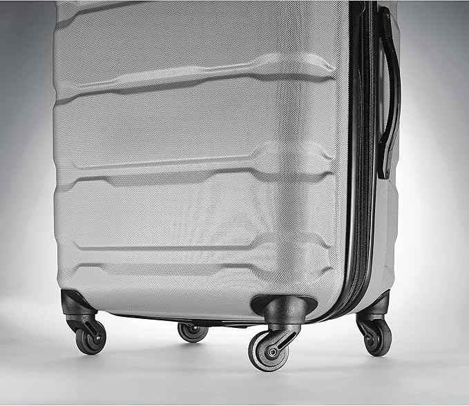 Samsonite Omni PC Hardside Expandable Luggage with Spinner Wheels, Silver, 2-Piece Set (20/24)