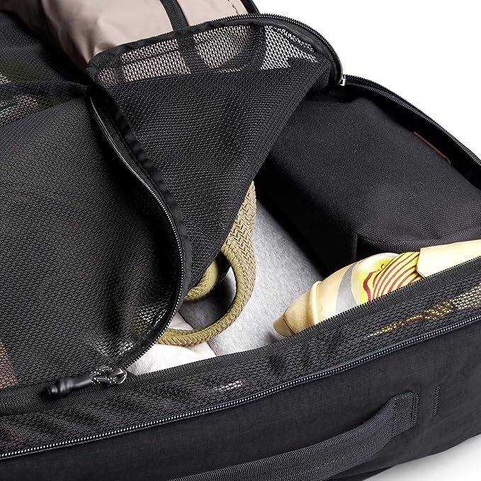 Bellroy Lite Travel Pack 30L (carry-on backpack, travel backpack for international travelers, with laptop pocket, interior packing cells and tuck-away shoulder straps) - Black